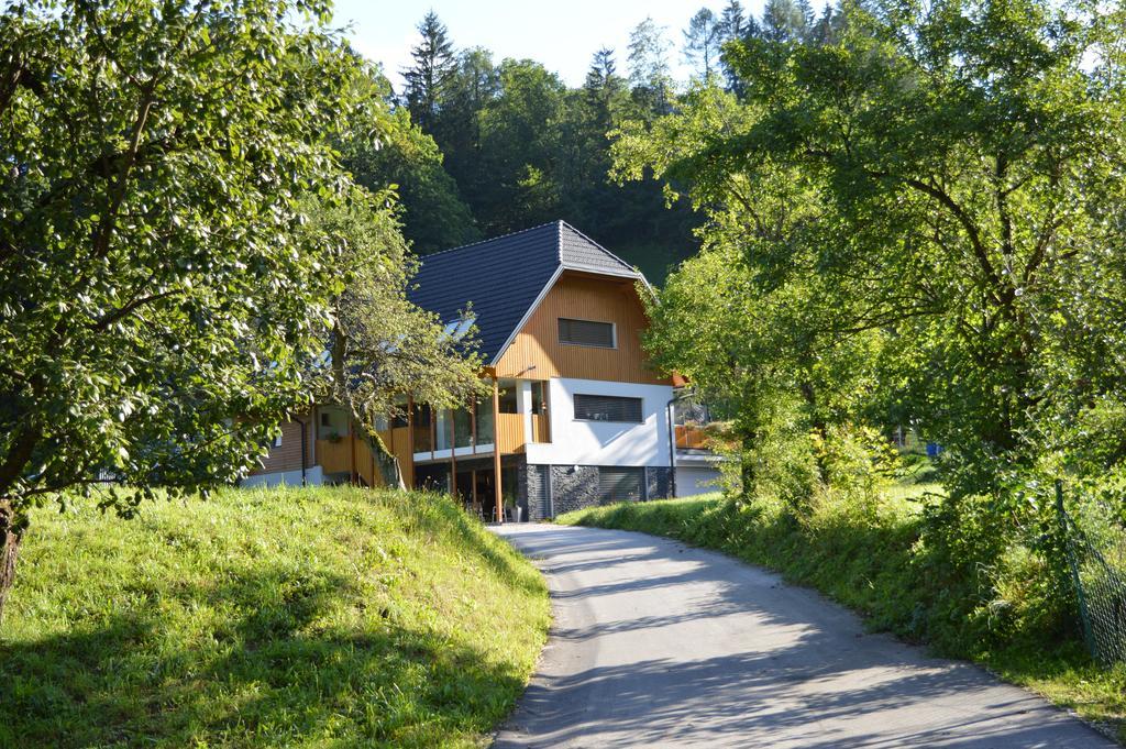 Apartments Tourist Farm Storman With Ev Ch-Station Tržič Exterior foto